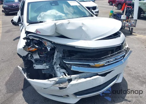 2017 Chevrolet Impala 1Lt z USA, uszkodzony, nr VIN 2G1105S33H9142989